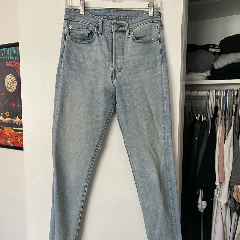 Levi’s High Rise Straight Leg Jean